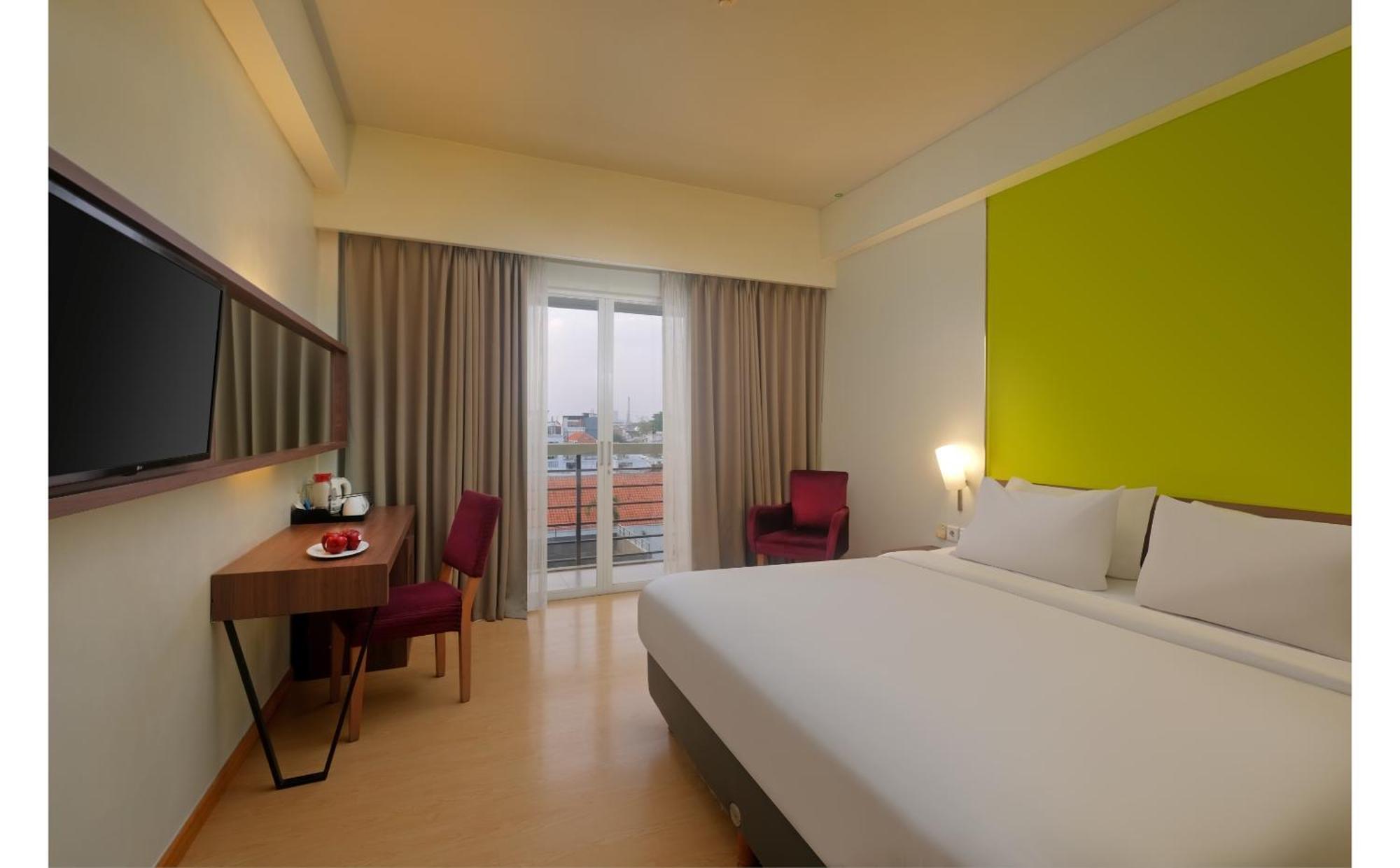 Deluxe Double or Twin Room Pool View,1544166637:JPEG